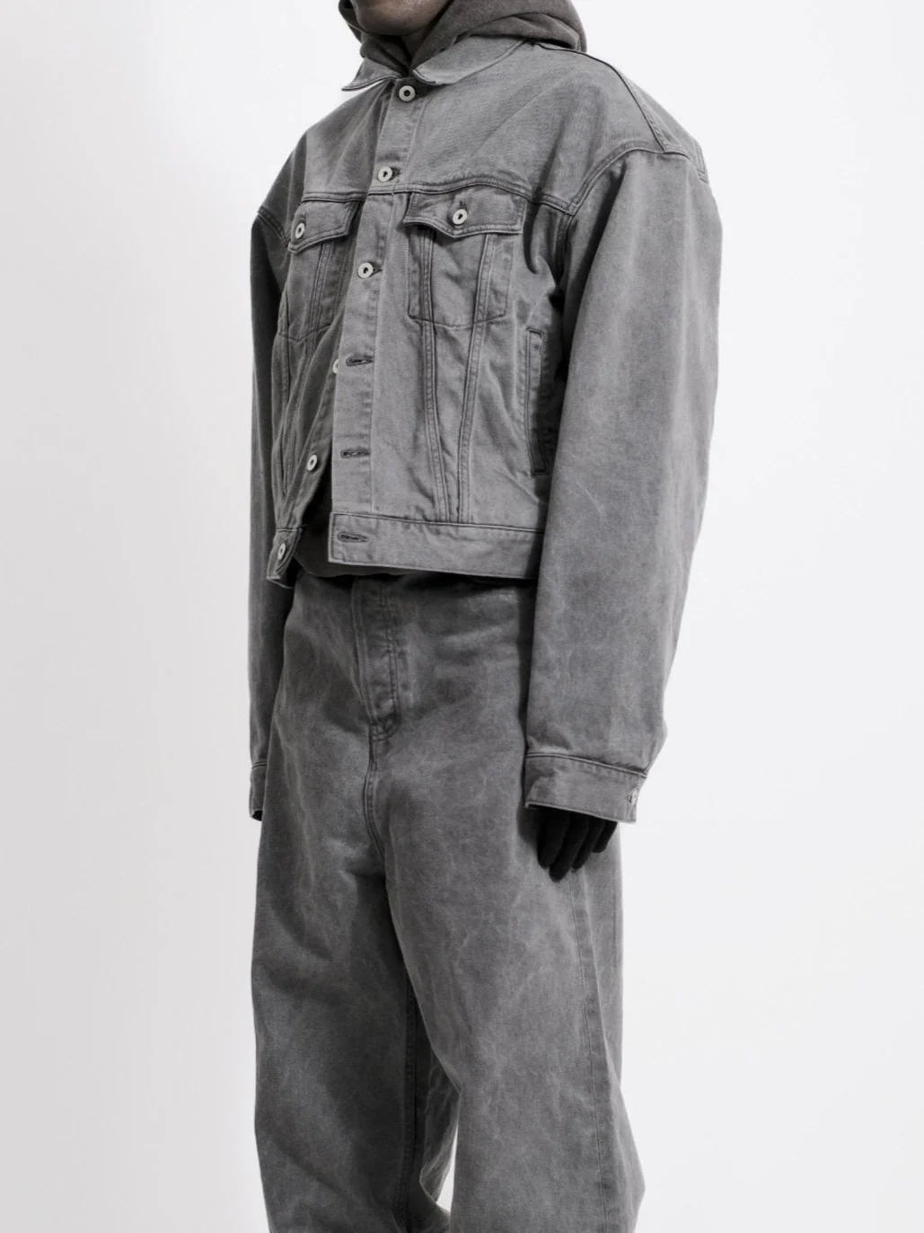 GREY UNEVEN DYE TYPE III DENIM JACKET - Image 4